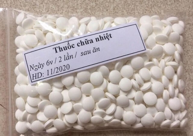 Thuốc nhiệt miệng Lomecain