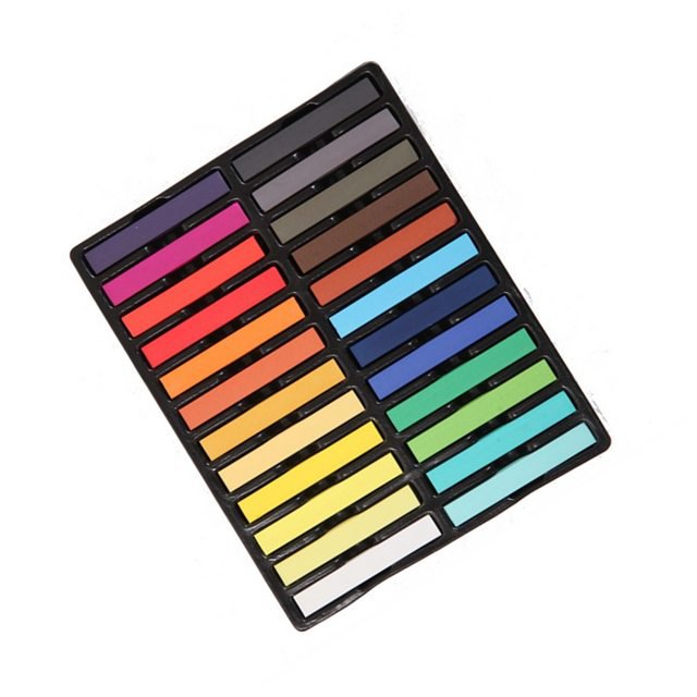 Dùng phấn nhuộm – trào lưu ẩn chứa nhiều nguy hại cho giới trẻ “Mốt” nhuộm đuôi tóc (dip dye) đang trở thành trào lưu thể hiện cá tính bản thân của nhiều bạn trẻ. Cùng với “mốt” này, loại thuốc nhuộm được nhiều bạn trẻ sử dụng hiện nay chính là phấn nhuộ