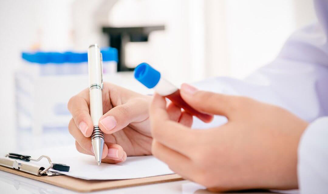 Dấu hiệu nhận biết bất đồng nhóm máu Rh là gì? Cách phòng tránh bất đồng nhóm máu mẹ con Dấu hiệu nhận biết bất đồng nhóm máu Rh là gì? Cách phòng tránh bất đồng nhóm máu mẹ con