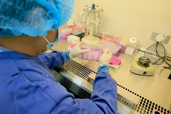 Ung thư di truyền: Sàng lọc sớm là “chìa khóa vàng” thoát cửa tử - Hình 2