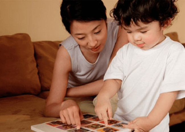 Chậm nói ở trẻ nhỏ và cách xử lý kịp thời