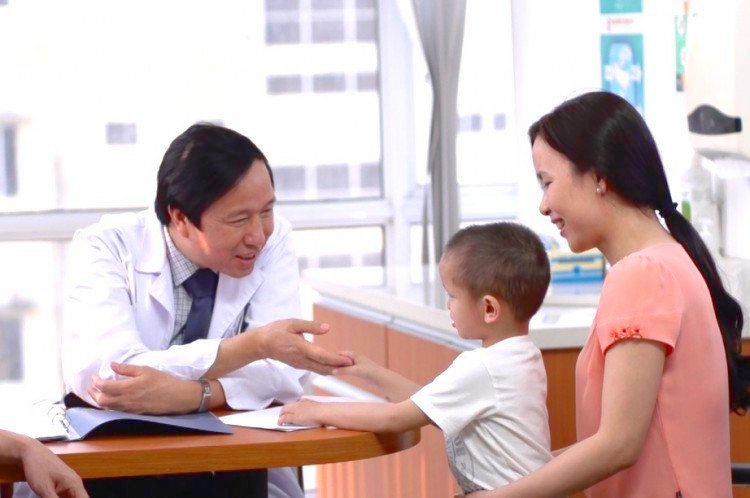 Triệu chứng và cách xử lý đau bụng cấp ở trẻ Triệu chứng và cách xử lý đau bụng cấp ở trẻ