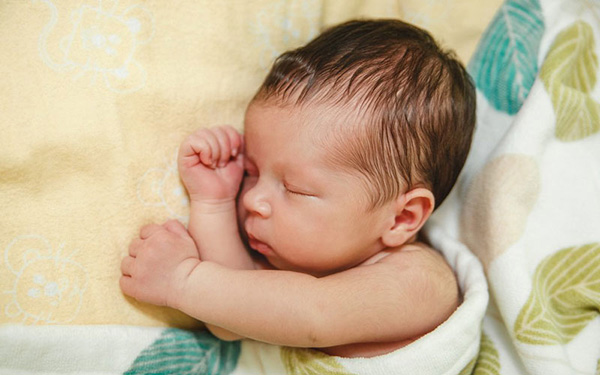 Cách khắc phục đổ mồ hôi trộm hiệu quả Cách khắc phục đổ mồ hôi trộm hiệu quả