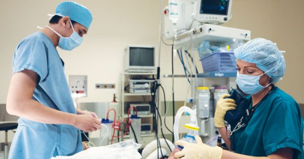 Gây mê hồi sức và những điều bạn chưa biết trong phẫu thuật cho trẻ em