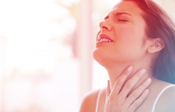 Viêm họng nguy hiểm như thế nào? Cẩn thận với biến chứng nguy hiểm của viêm họng