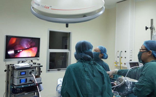 Điều trị u buồng trứng xoắn Điều trị u buồng trứng xoắn