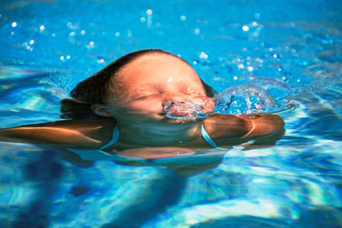 Dấu hiệu và cách chữa trị phù phổi cấp ở trẻ